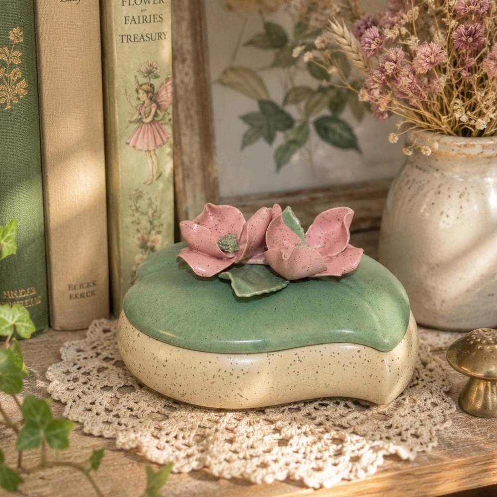 Vintage California Pottery Lotus Flower Trinket Box Green Speckled Ceramic USA